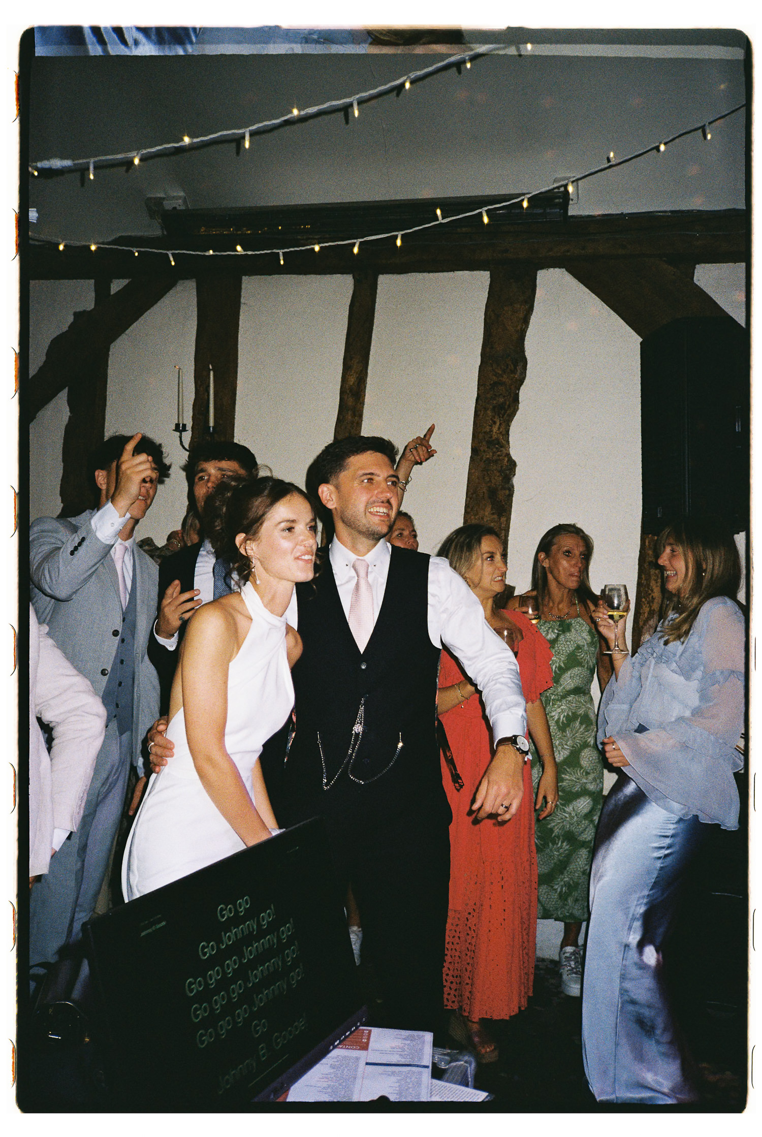 OLD LUXTERS BARN WEDDING PHOTOGRAPHY ON ANALOGUE FILM 06 019 OLD LUXTERS BARN WEDDING PHOTOGRAPHY ON ANALOGUE FILM 06 019